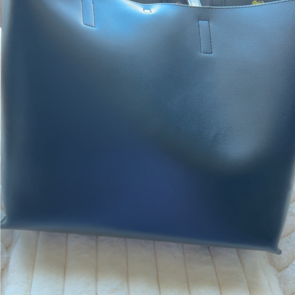 Versace Jeans Couture Black Tote with Colorful Heart Accents Revisable - Picture 5 of 9